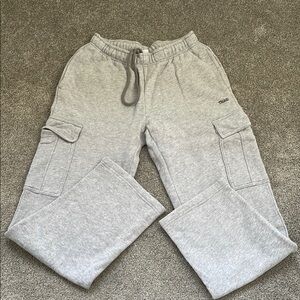 Aritzia TNA Gray Cargo Sweatpants